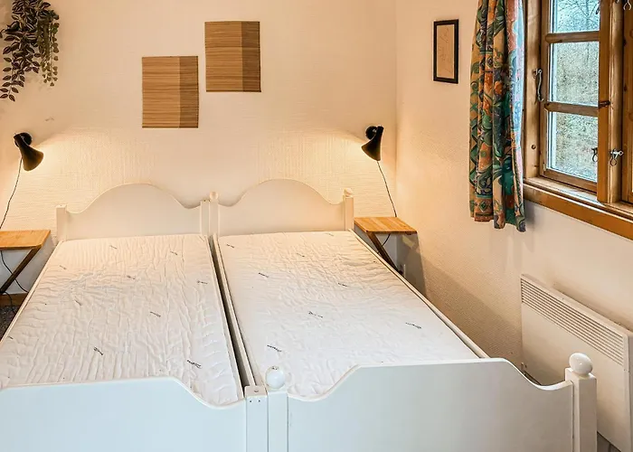 Holiday home Stunning In With Wifi Dronningmolle